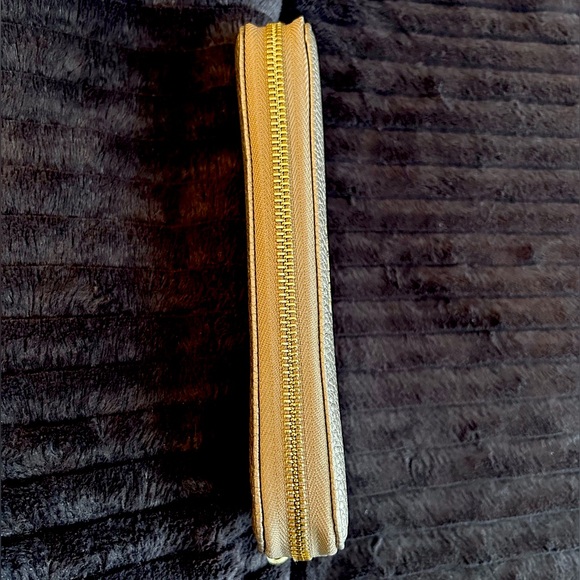 Guess Wallett - Picture 3 of 6